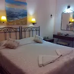 Sunset And For Adults Over 21 Only Apartment Naousa (Paros)