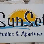 Sunset And For Adults Over 21 Only Apartment Naousa (Paros)