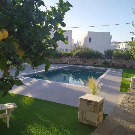 Sunset And For Adults Over 21 Only Apartamento Naousa (Paros)
