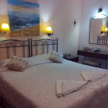 Sunset And For Adults Over 21 Only Apartamento Naousa