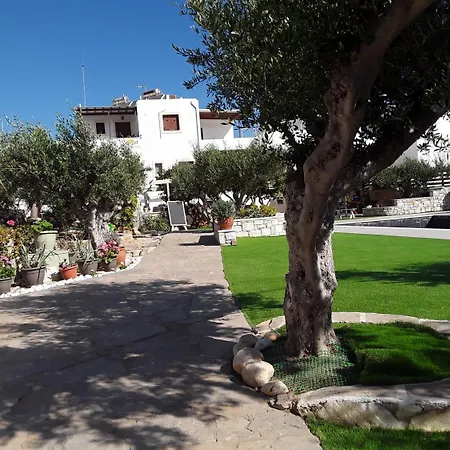 Sunset And For Adults Over 21 Only Apartmán