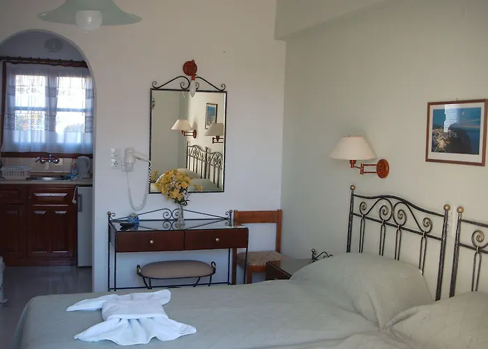 Sunset And For Adults Over 21 Only Daire Zambujeira do Mar